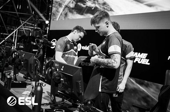 员调整的挑 员调整的挑