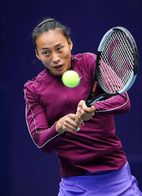 对于一名仍 对于一名仍