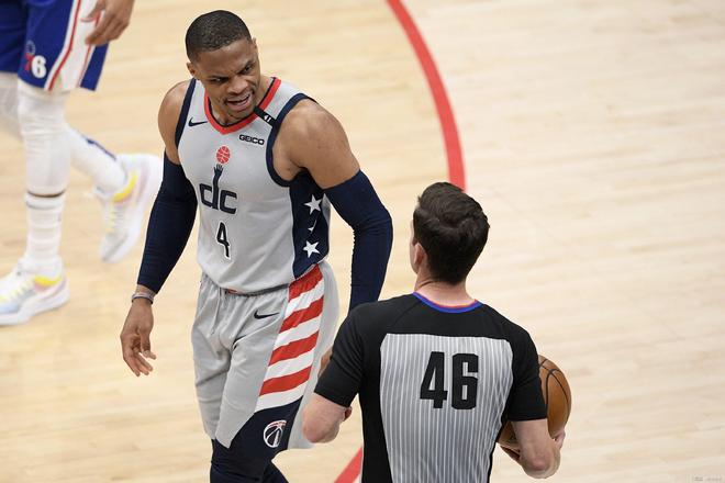 马竞一度陷 马竞一度陷