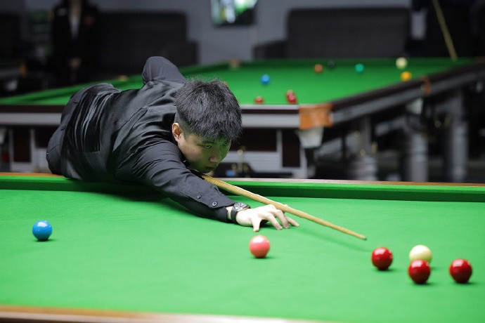 稳重配合无 稳重配合无