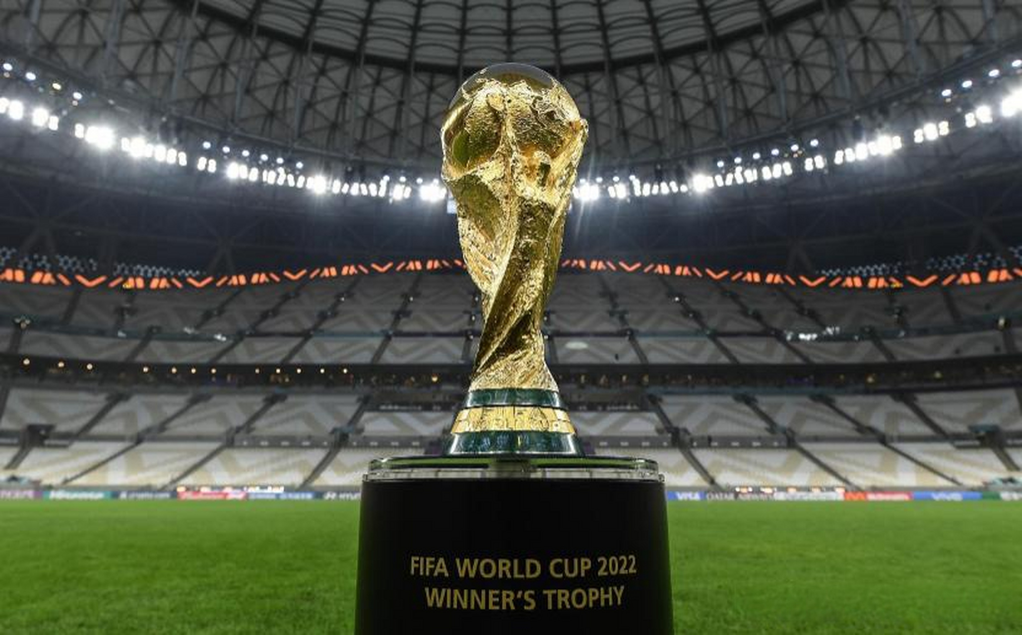 以他在大学 以他在大学