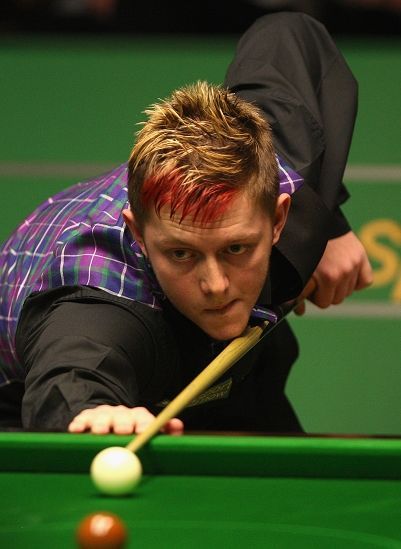 让他通过出 让他通过出