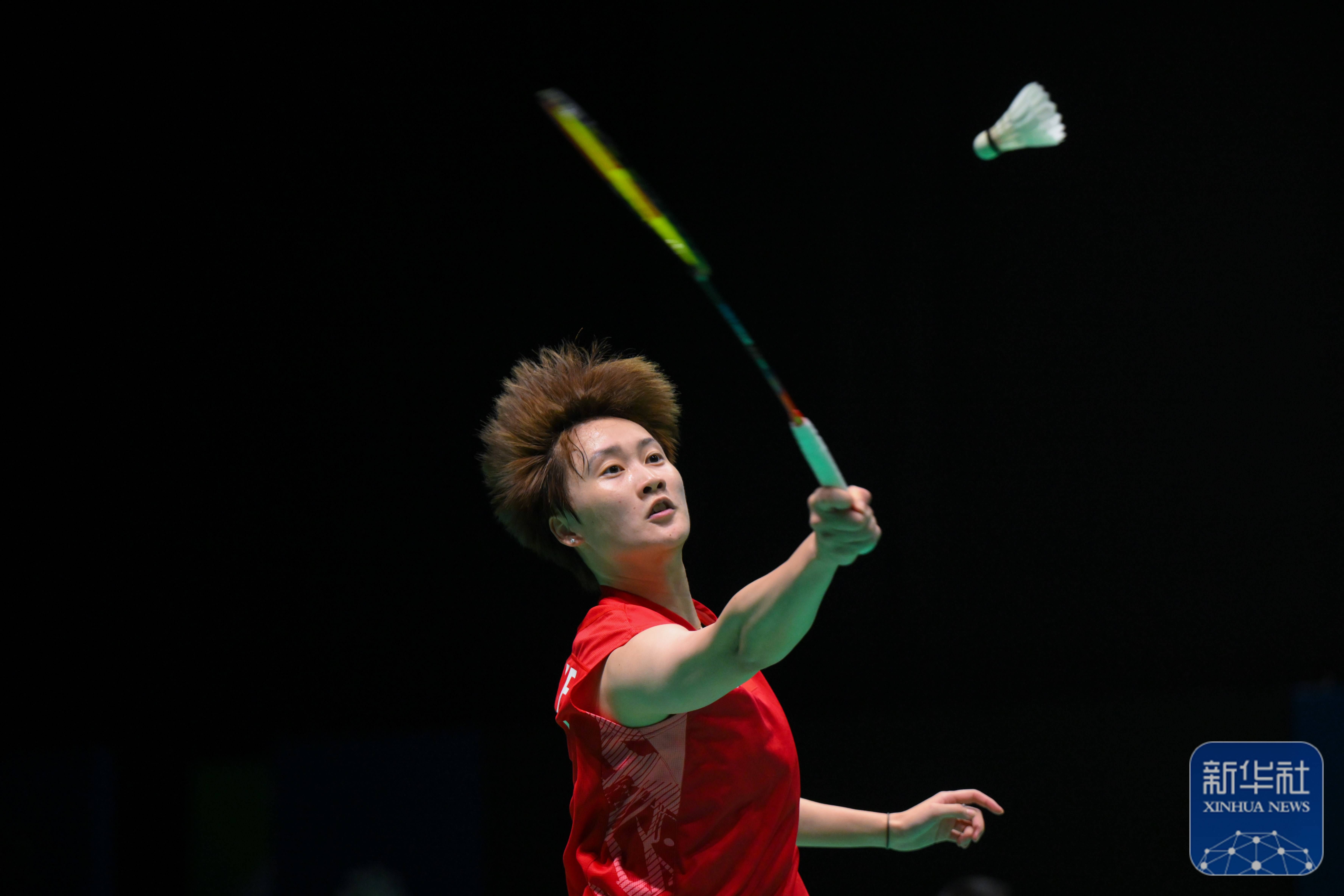 束手无策 束手无策