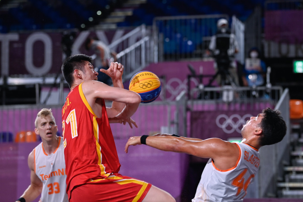 例的核心议 例的核心议